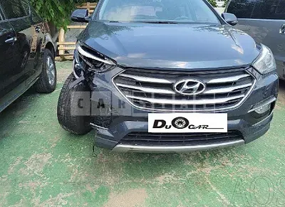 Photo 1 of 20: 2016 Hyundai Santa Fe, VIN KMHSU81UBGU633072 — Korean insurance auction