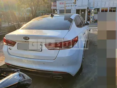 Photo 1 of 5: 2016 Kia K5, VIN KNAGX411BHA134719 — Korean insurance auction