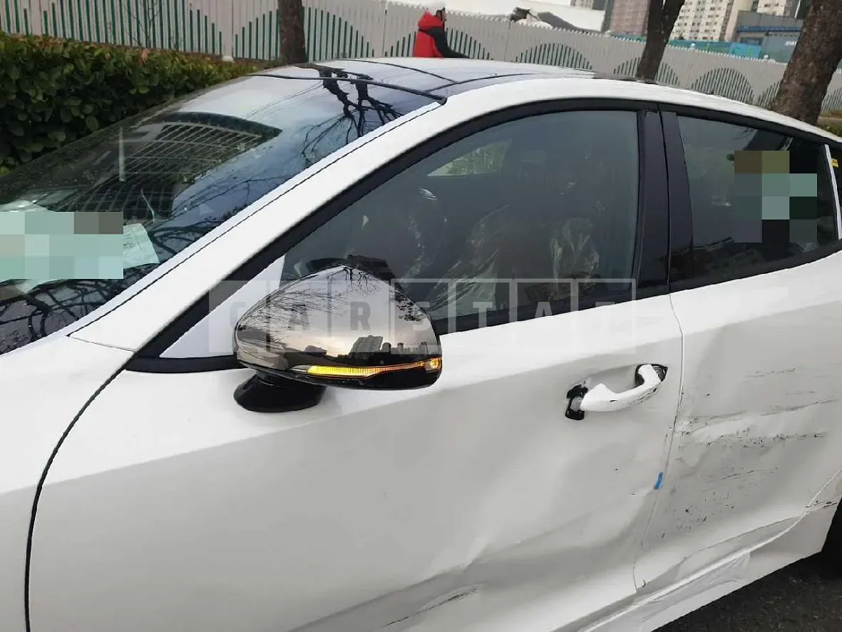 Photo 2 of 13: 2022 Kia Stinger — Korean insurance auction