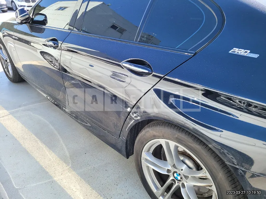 Photo 2 of 50: 2016 BMW 520d, VIN WBA5E5101GG201746 — Korean insurance auction