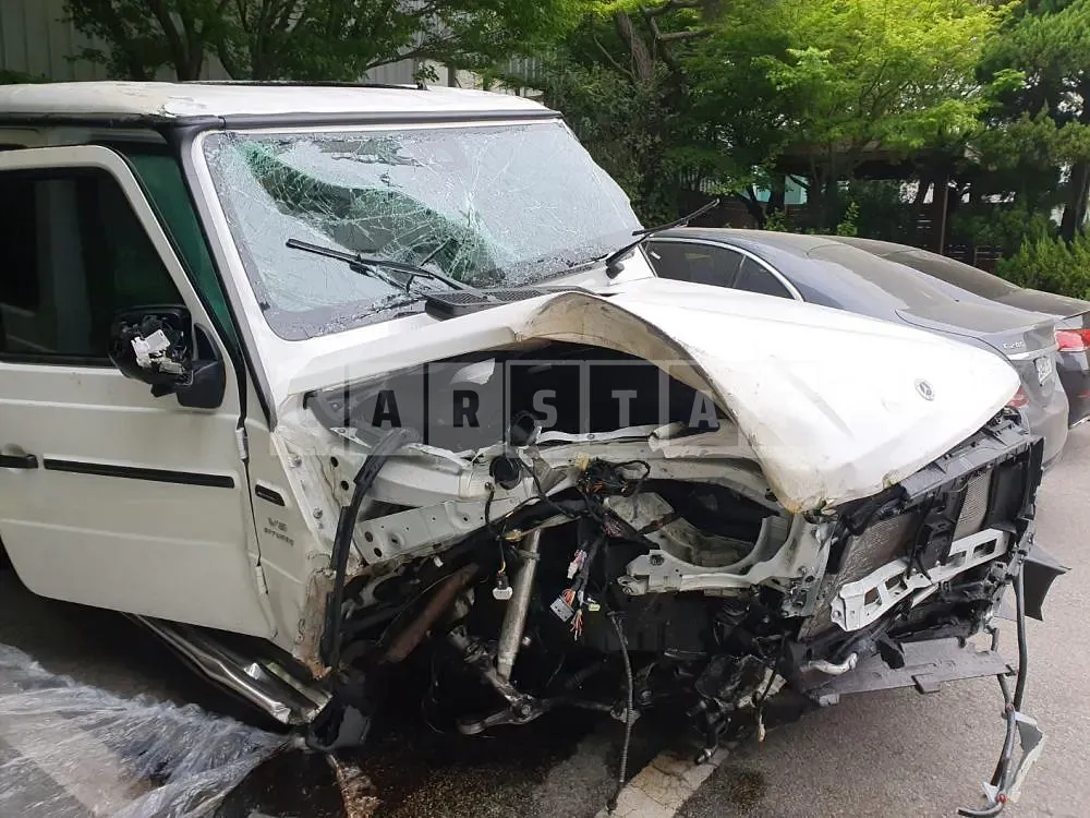 Photo 2 of 16: 2022 Mercedes-Benz AMG G63, VIN W1NYC7GJ6MX429246 — Korean insurance auction