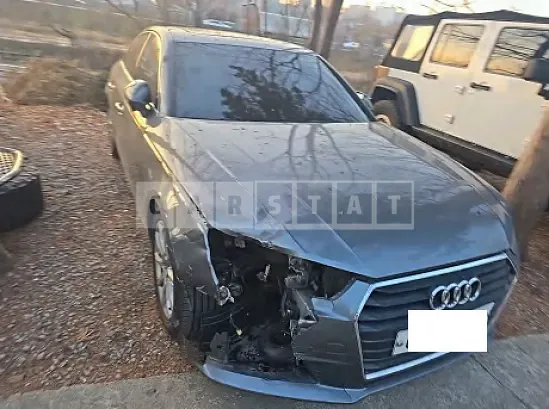 Photo 2 of 21: 2016 Audi A4 45 TFSI — Korean insurance auction