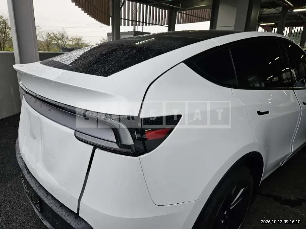 Photo 2 of 15: 2026 Tesla Model Y Premium RWD — Korean insurance auction