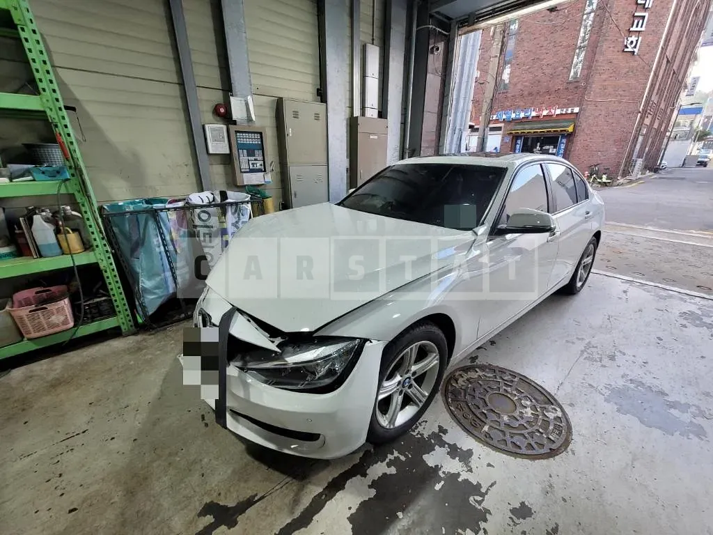 Photo 2 of 24: 2015 BMW 320d xDrive, VIN WBA3D5108FF707721 — Korean insurance auction