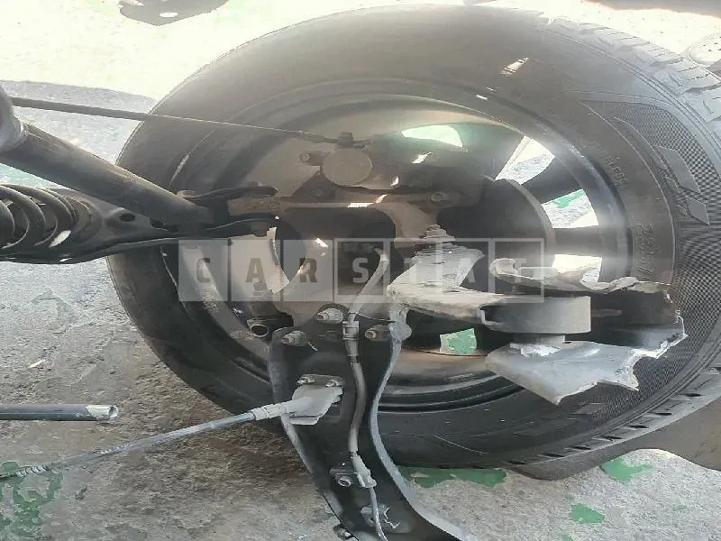 Photo 2 of 16: 2018 Kia Sorento — Korean insurance auction