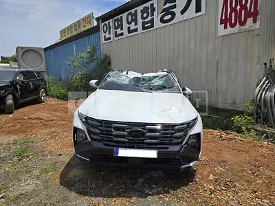Photo 1 of 9: 2024 Hyundai Tucson, VIN KMHJC81BGRU354067 — Korean insurance auction