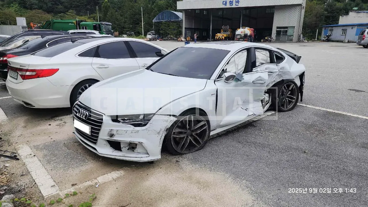 Photo 2 of 22: 2015 Audi A7 50 TFSI quattro, VIN WAUZZZ4G4GN011649 — Korean insurance auction