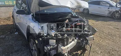 Photo 1 of 10: 2019 Hyundai Kona Electric, VIN KMHK381GFKU024918 — Korean insurance auction