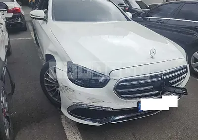 Photo 1 of 14: 2022 Mercedes-Benz E250 — Korean insurance auction