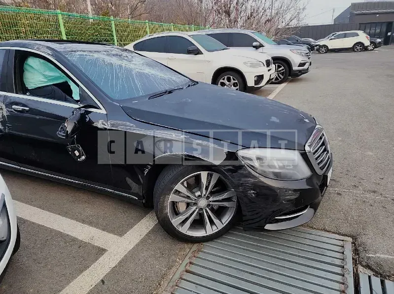 Photo 2 of 9: 2016 Mercedes-Benz S500 4Matic L, VIN WDDUG8FB6GA277640 — Korean insurance auction