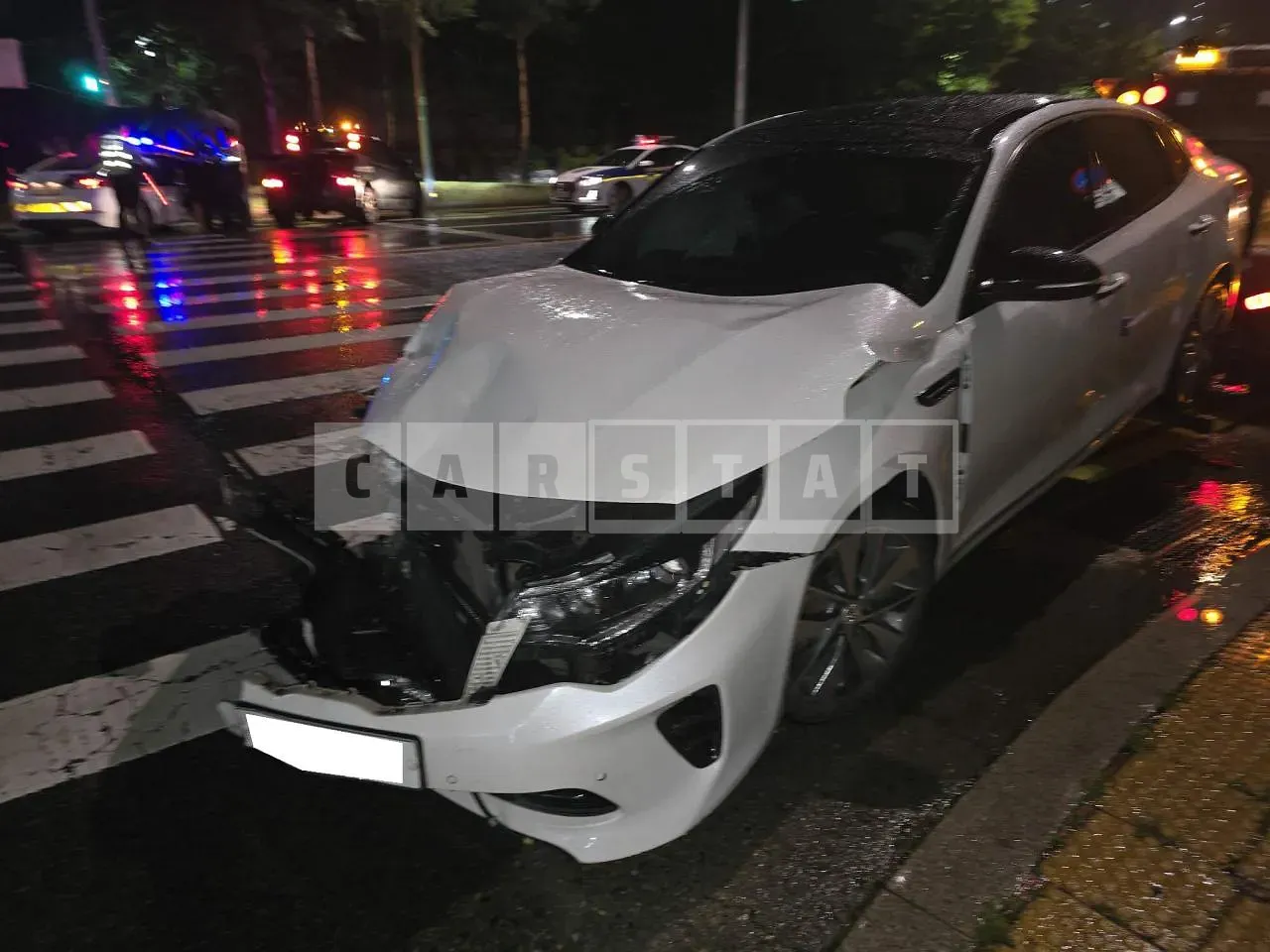 Photo 2 of 12: 2016 Kia K5, VIN KNAGW415GGA069164 — Korean insurance auction