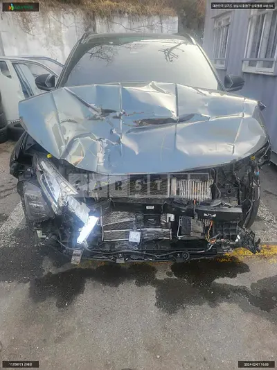 Photo 1 of 11: 2021 Hyundai Tucson Hybrid, VIN KMHJE811BNU049051 — Korean insurance auction