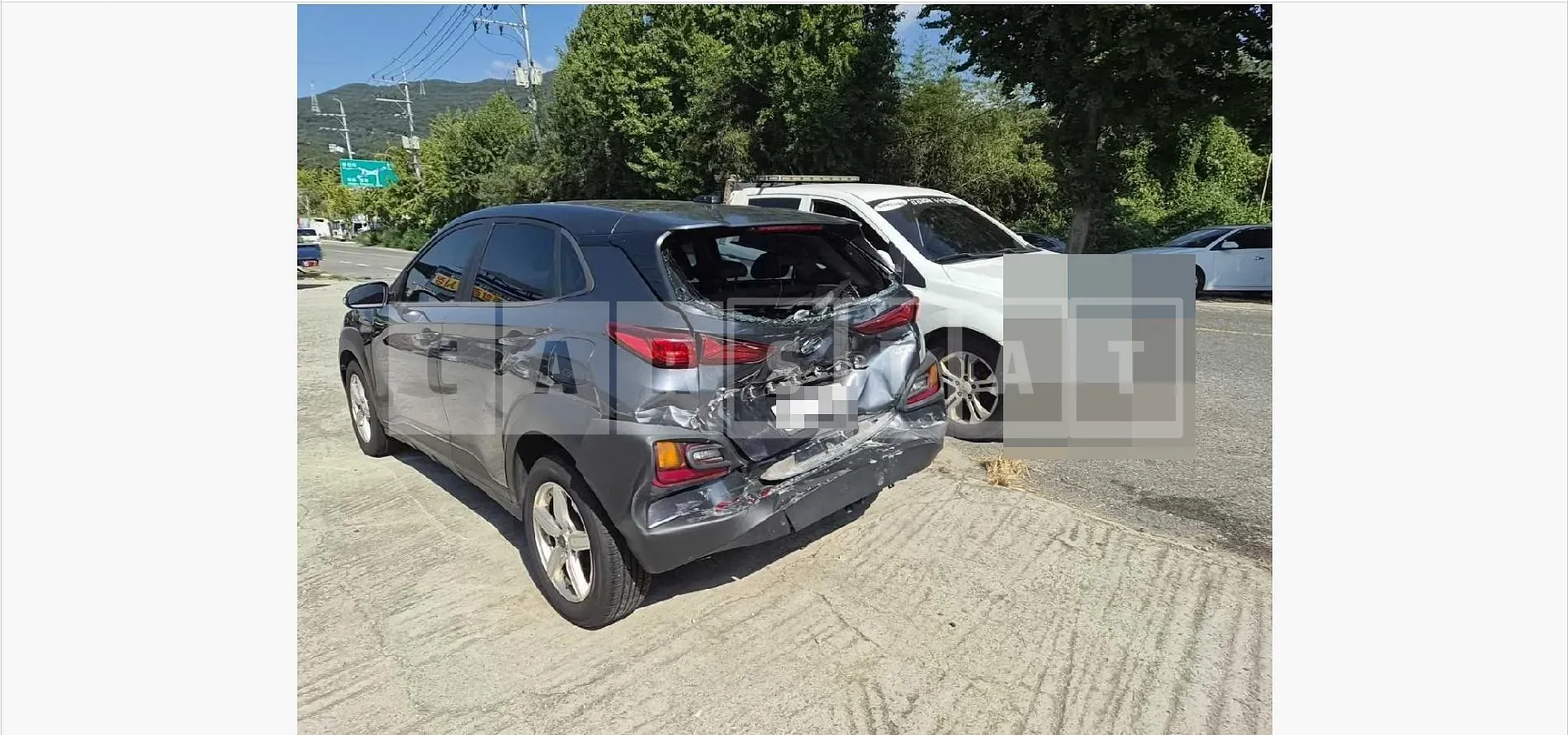 Photo 2 of 12: 2017 Hyundai Kona 1.6 — Korean insurance auction