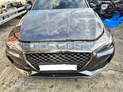 Photo 1 of 12: 2018 Genesis G70, VIN KMTG341ADKU028911 — Korean insurance auction