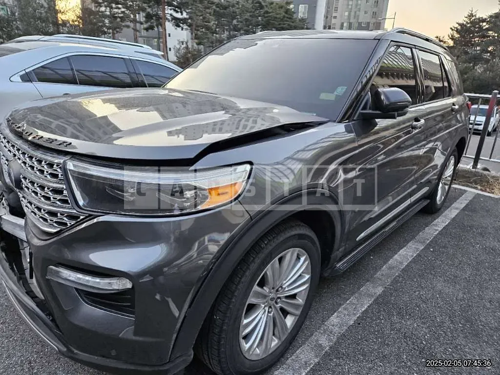 Photo 2 of 18: 2020 Ford Explorer — Korean insurance auction