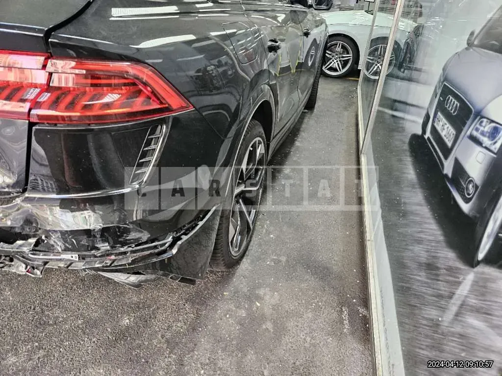 Photo 2 of 16: 2023 Audi Rs Q8 — Korean insurance auction