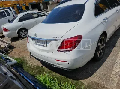 Photo 1 of 6: 2020 Mercedes-Benz E 250, VIN WDDZF4FB8LA704179 — Korean insurance auction