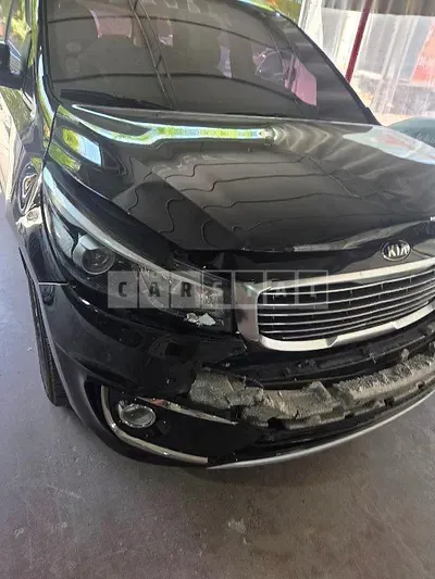 Photo 1 of 9: 2017 Kia Carnivals — Korean insurance auction