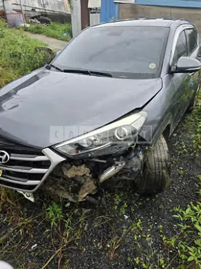 Photo 1 of 14: 2016 Hyundai Tucson — Korean insurance auction