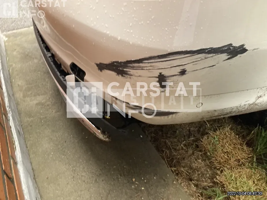 Photo 2 of 21: 2019 Mercedes-Benz C220 d — Korean insurance auction