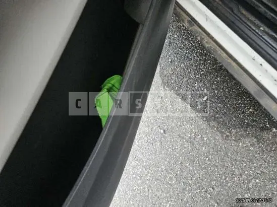 Photo 2 of 12: 2023 Kia Carnival Limousine — Korean insurance auction