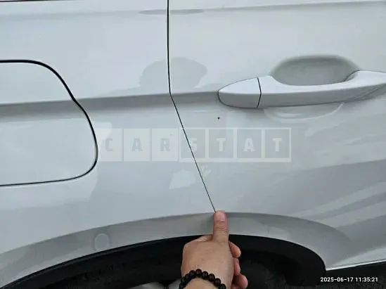 Photo 2 of 23: 2018 Volkswagen Tiguan 2.0 TDI — Korean insurance auction