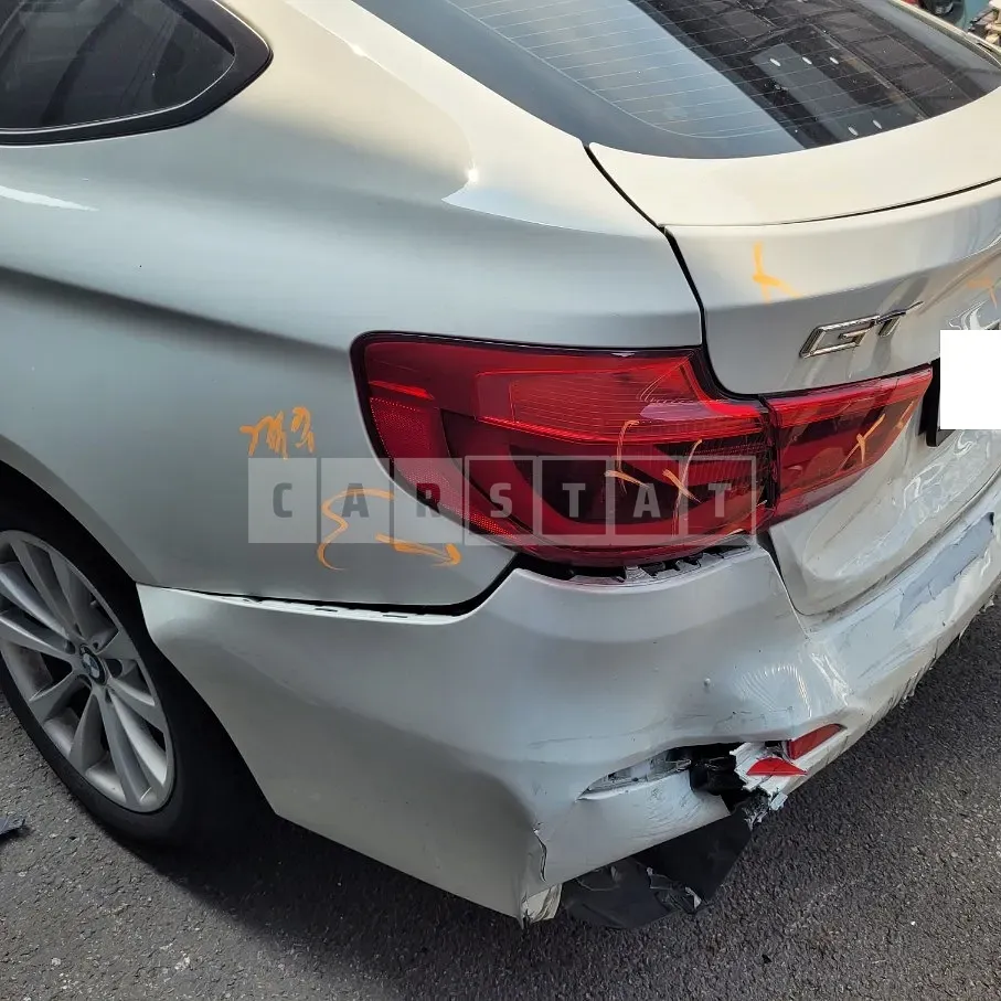 Photo 2 of 25: 2018 BMW 320d GranTurismo — Korean insurance auction