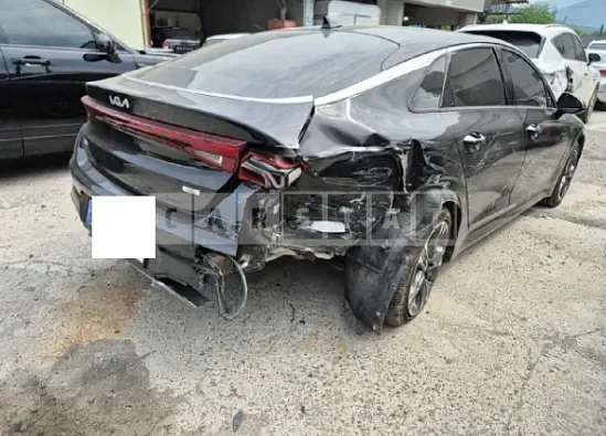 Photo 2 of 13: 2023 Kia K5 — Korean insurance auction