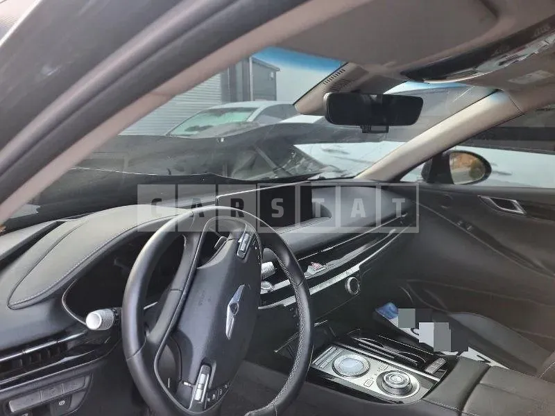 Photo 2 of 23: 2022 Genesis G80, VIN KMTGB41CBNU127941 — Korean insurance auction