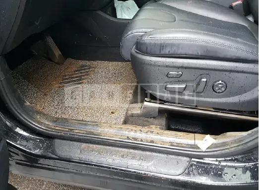 Photo 2 of 29: 2021 Hyundai Santa Fe, VIN KMHS381HHMU337382 — Korean insurance auction