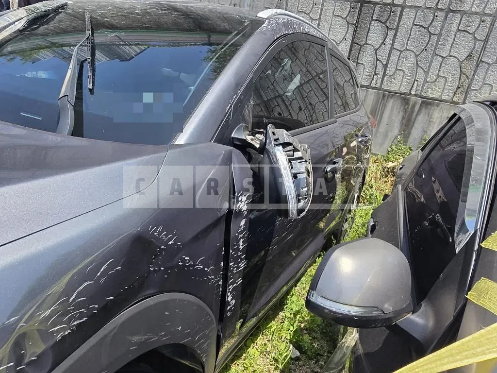 Photo 2 of 17: 2017 Hyundai Tucson — Korean insurance auction