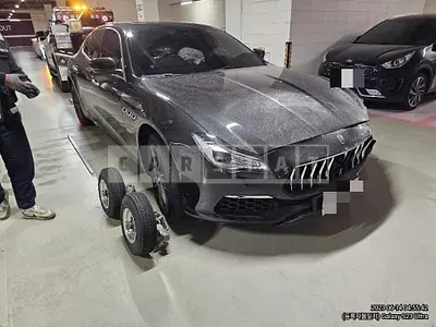 Photo 1 of 28: 2019 Maserati Quattroporte 350, VIN ZAM56XPG5K1326059 — Korean insurance auction