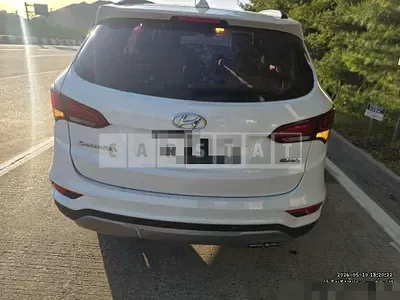 Photo 1 of 18: 2016 Hyundai Santa Fe DM — Korean insurance auction