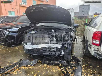Photo 1 of 22: 2020 Kia Sorento, VIN KNARG81BGMA027122 — Korean insurance auction