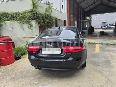 Photo 1 of 12: 2019 Jaguar XE 20d — Korean insurance auction