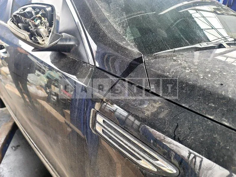 Photo 2 of 33: 2019 Kia K5, VIN KNAGW411BKA343720 — Korean insurance auction
