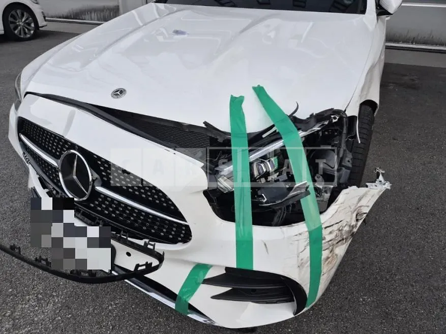 Photo 2 of 15: 2022 Mercedes-Benz E350 4Matic — Korean insurance auction