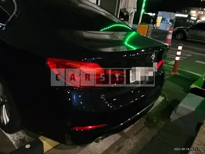 Photo 1 of 17: 2018 BMW 520d — Korean insurance auction