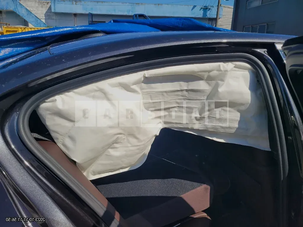 Photo 2 of 9: 2020 BMW 520d M Sport Package, VIN WBAJF3102LWW71834 — Korean insurance auction