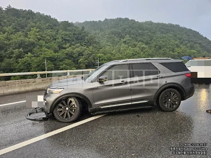 Photo 2 of 5: 2021 Ford Explorer 2.3 — Korean insurance auction