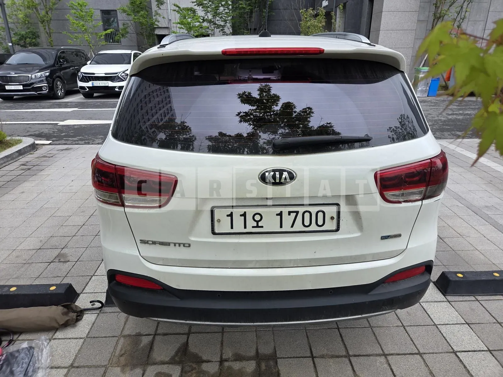 Photo 2 of 6: 2015 Kia Sorento 2.0 — Korean insurance auction