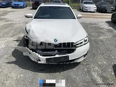 Photo 1 of 17: 2023 BMW 530i xDrive — Korean insurance auction