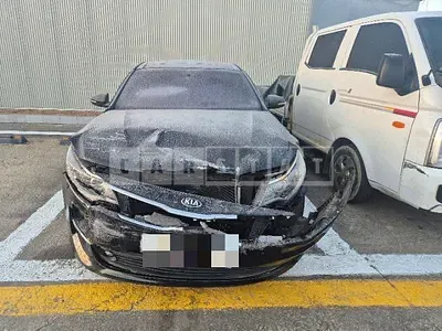 Photo 1 of 6: 2016 Kia K5 2.0 — Korean insurance auction