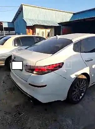 Photo 2 of 13: 2019 Kia K5, VIN KNAGW411BKA315525 — Korean insurance auction