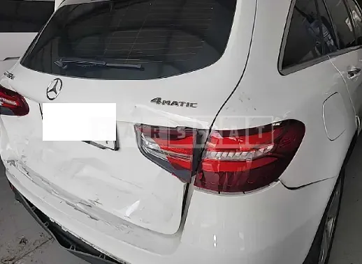 Photo 2 of 10: 2017 Mercedes-Benz GLC220d 4Matic, VIN WDC0G0FB7HF175725 — Korean insurance auction