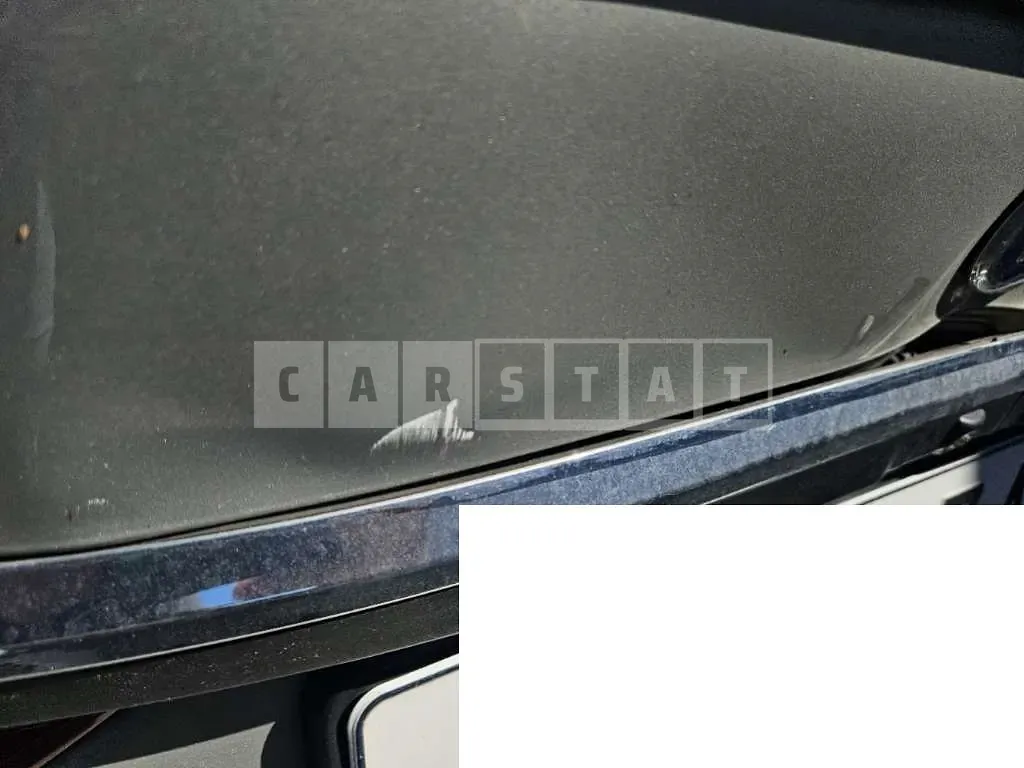 Photo 2 of 17: 2019 Lexus ES300h — Korean insurance auction