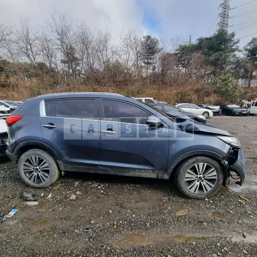 Photo 2 of 6: 2014 Kia Sportage R — Korean insurance auction