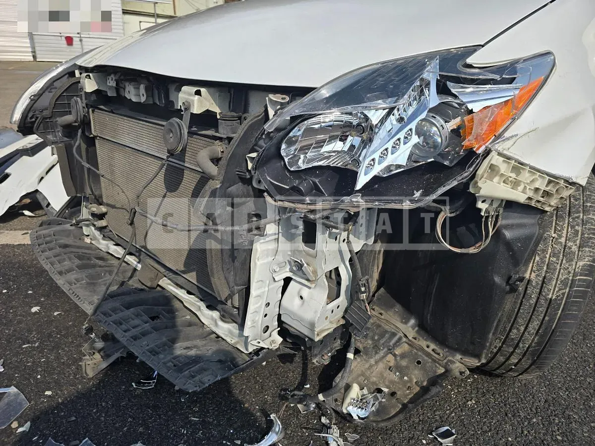 Photo 2 of 10: 2015 Toyota Prius Hybrid — Korean insurance auction