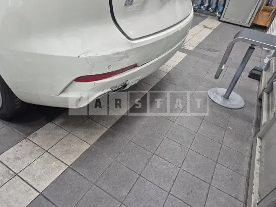 Photo 2 of 26: 2018 Maserati Levante Diesel, VIN ZN661TUG7JX286923 — Korean insurance auction
