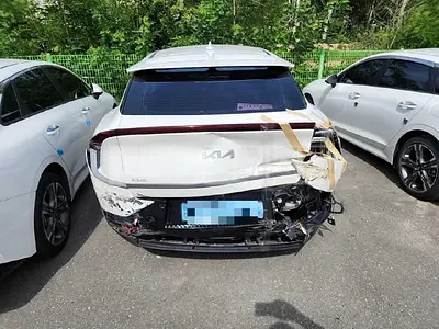 Photo 1 of 18: 2021 Kia EV6 Long Range — Korean insurance auction